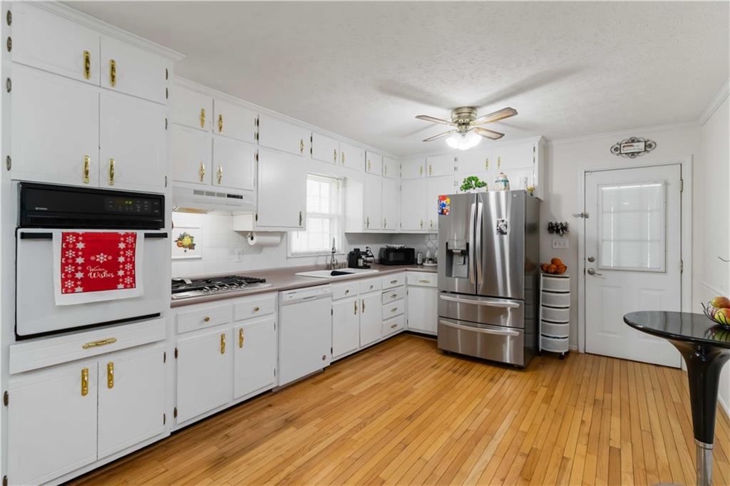 3829 Reynolds Road Property Photo 8