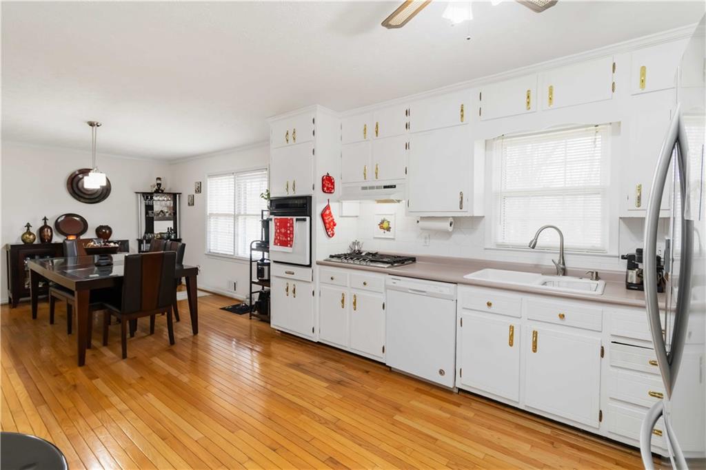 3829 Reynolds Road Property Photo 10