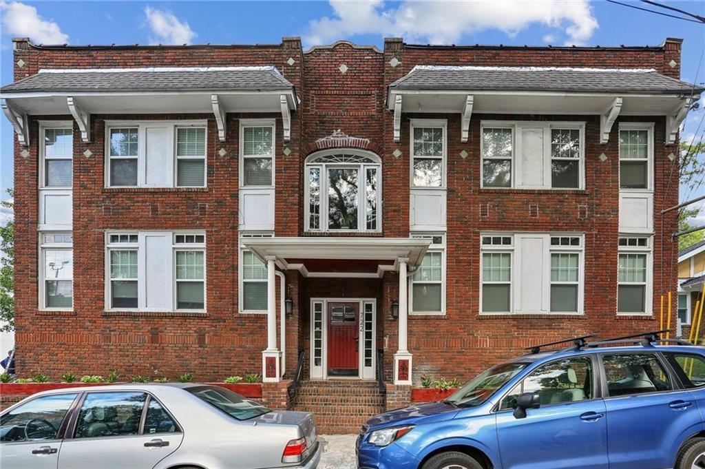 722 Ponce De Leon Court NE Property Photo 1