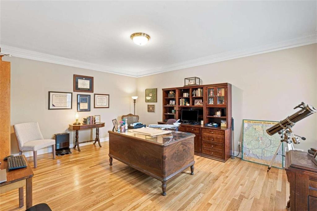 419 Riverwalk Property Photo 6
