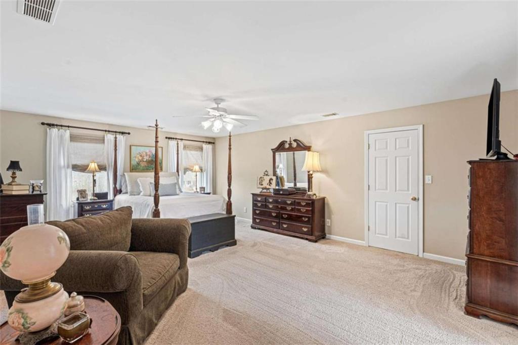 419 Riverwalk Property Photo 29