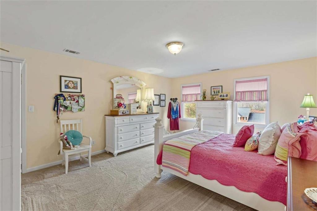 419 Riverwalk Property Photo 33