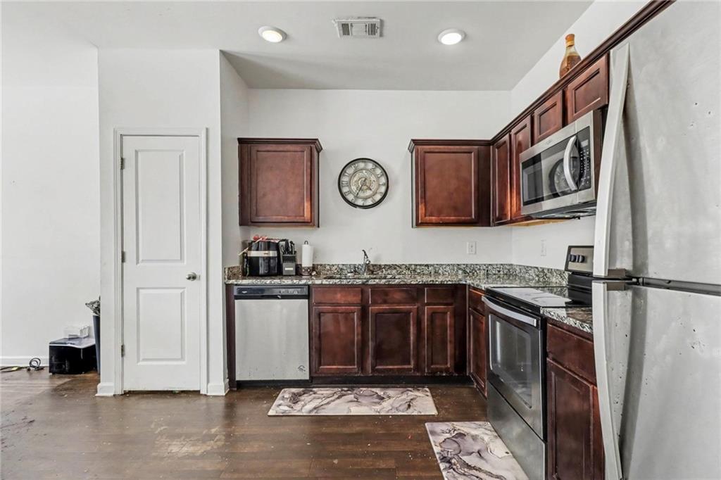 3155 Tarian Way Property Photo 12
