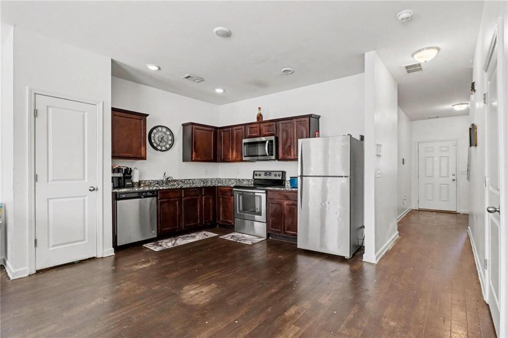 3155 Tarian Way Property Photo 13