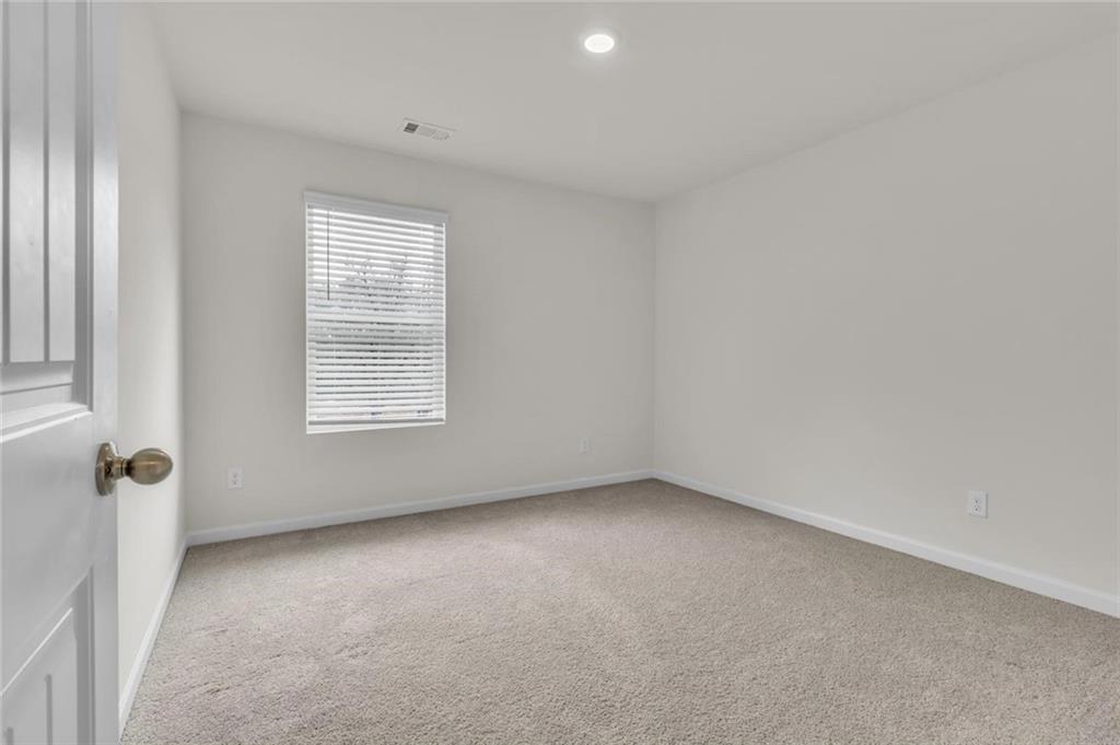 23 Embry Boulevard Property Photo 25