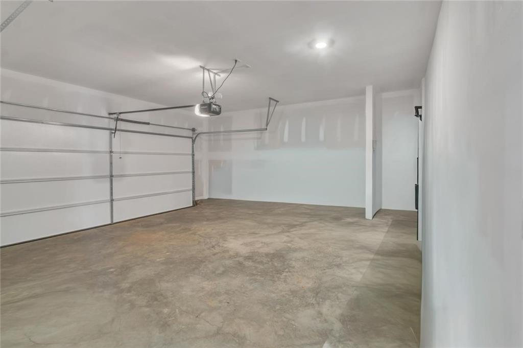 23 Embry Boulevard Property Photo 36