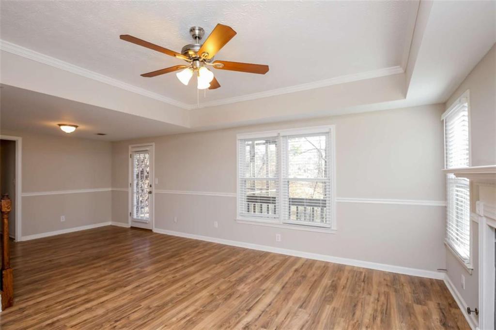 3170 Lakecrest Drive Property Photo 10
