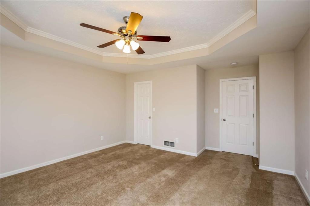 3170 Lakecrest Drive Property Photo 15