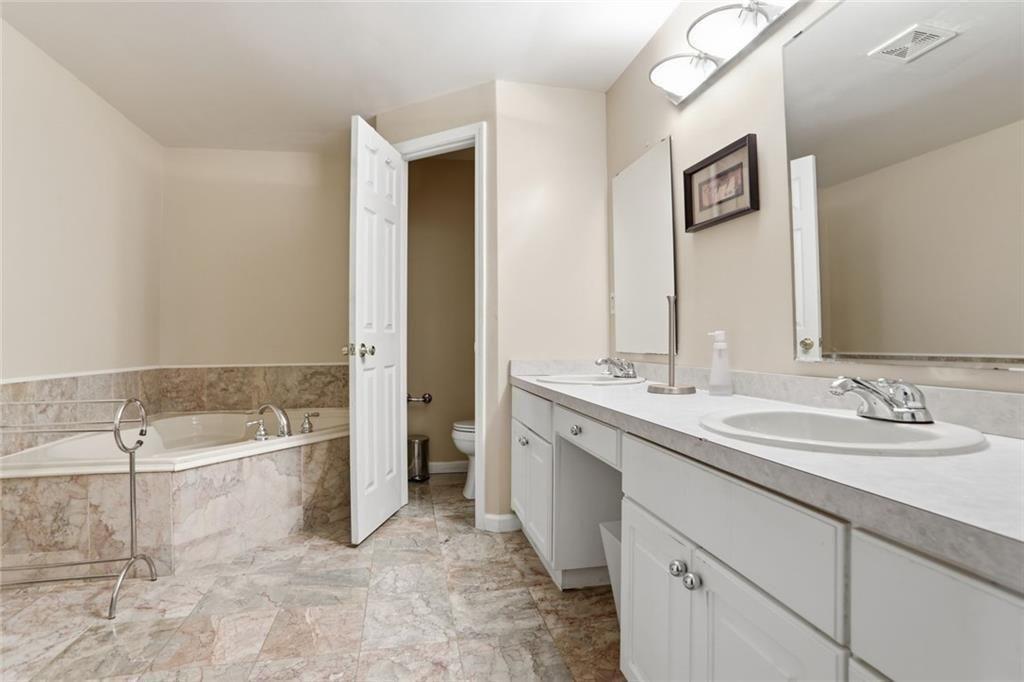632 Grande View Property Photo 41