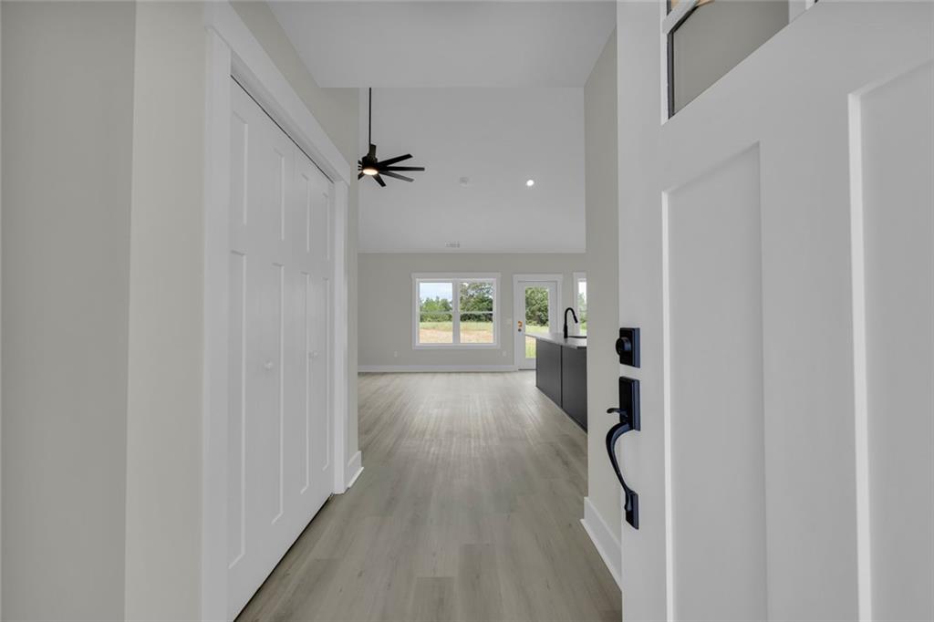 653 Racetrack Road Property Photo 7