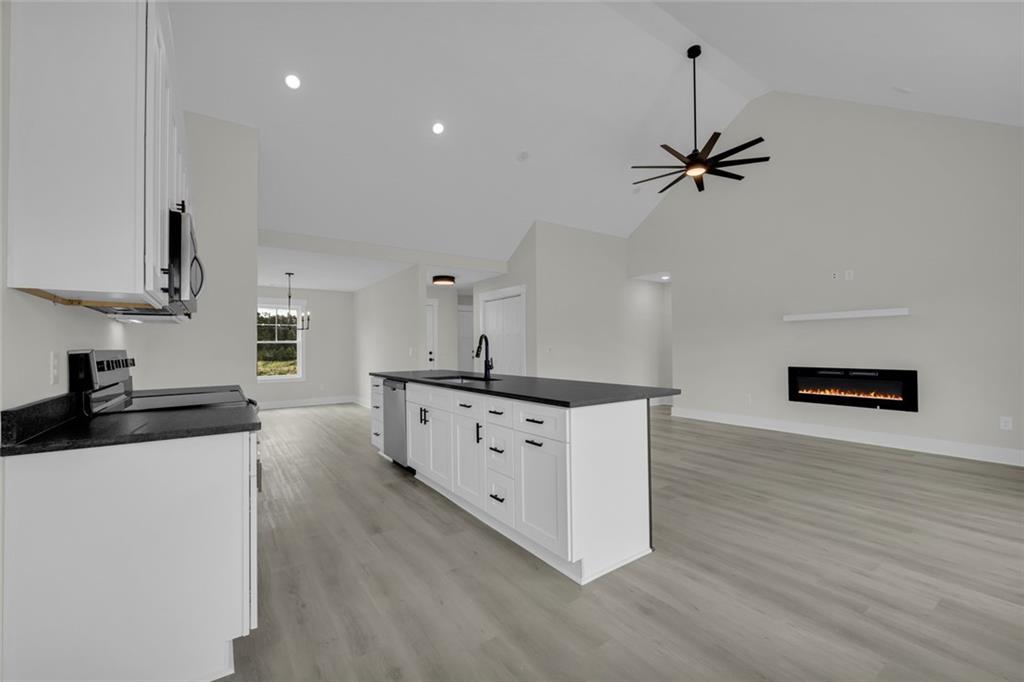 653 Racetrack Road Property Photo 20