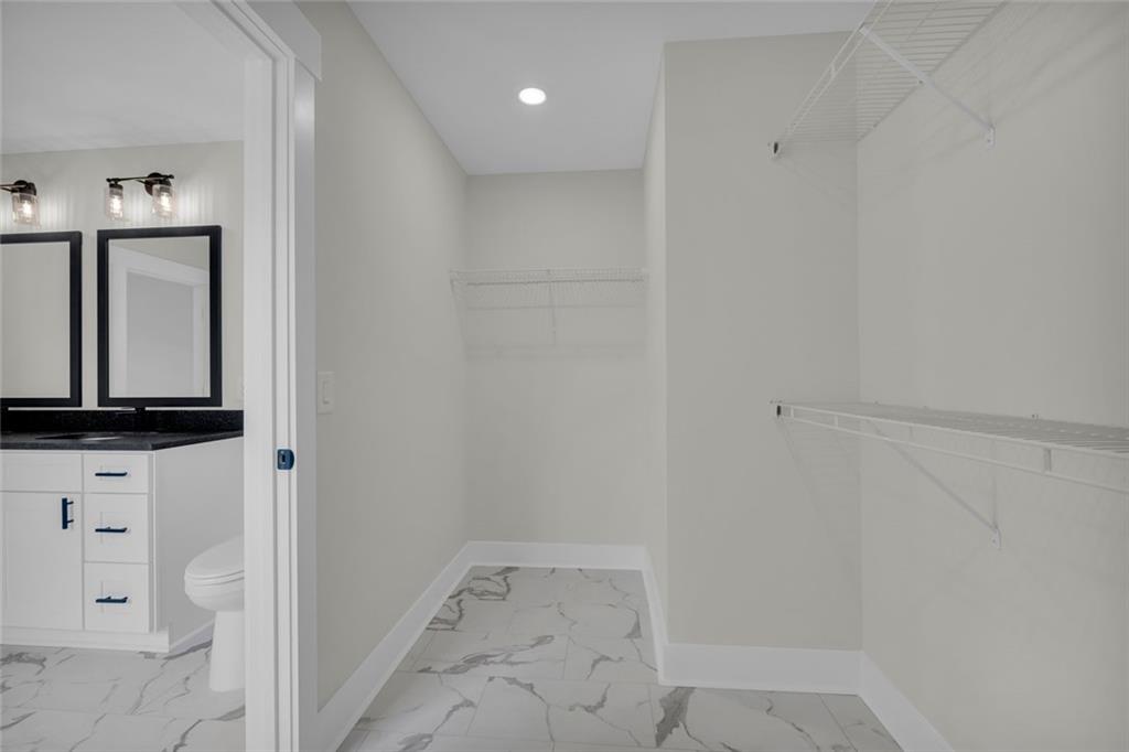 653 Racetrack Road Property Photo 34