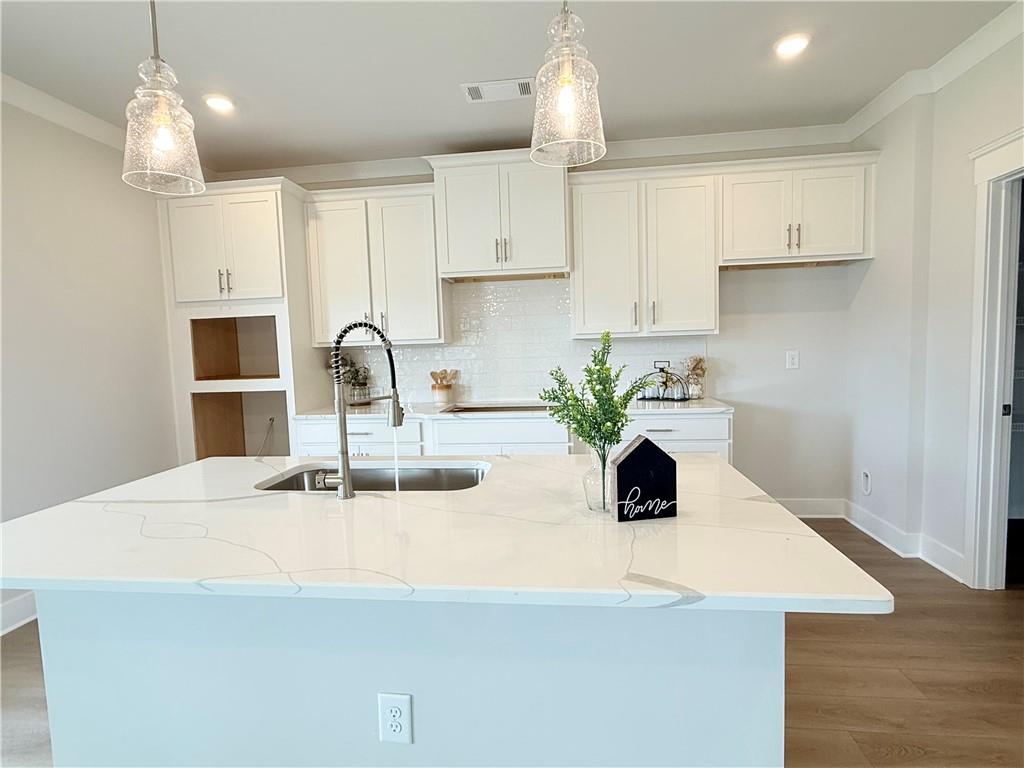 5271 Baymont Drive Property Photo 12