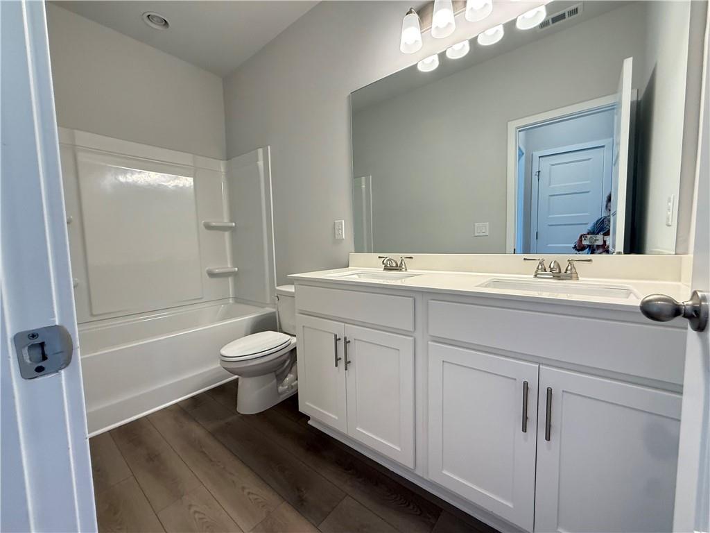 5271 Baymont Drive Property Photo 23