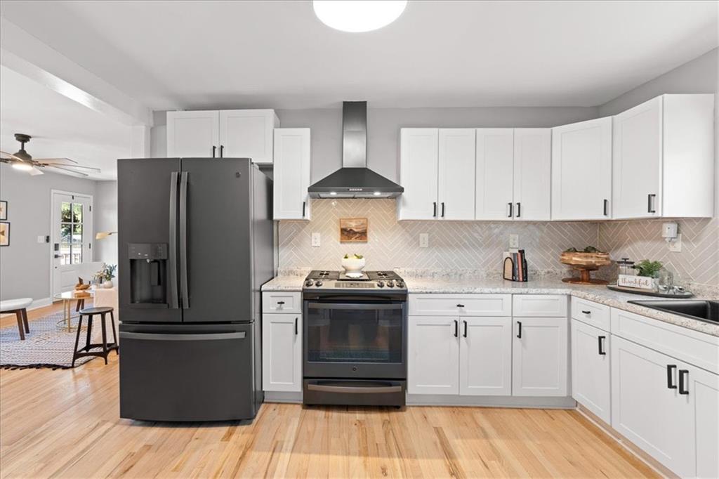 80 Hand Road Property Photo 12