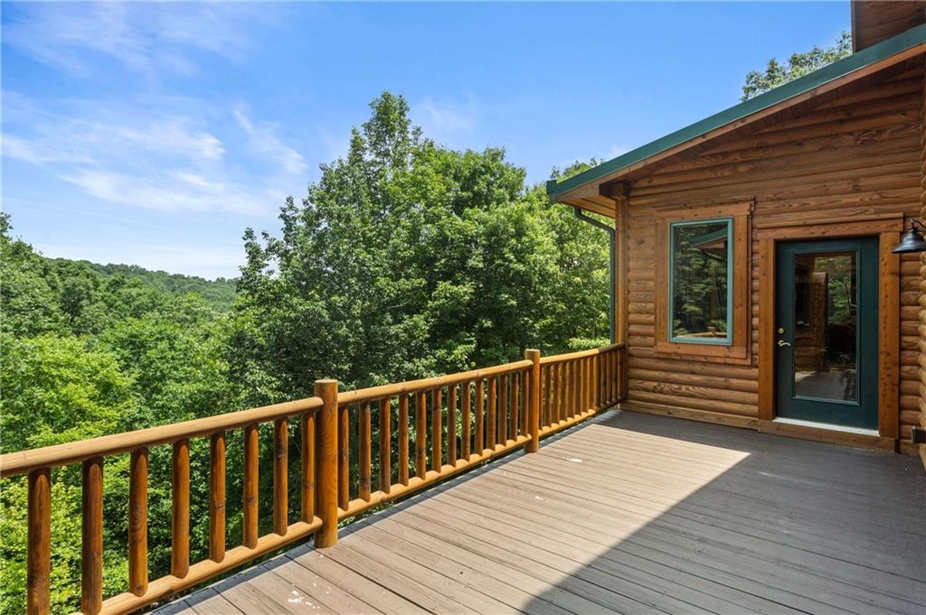 729 Huckleberry Way Property Photo 37