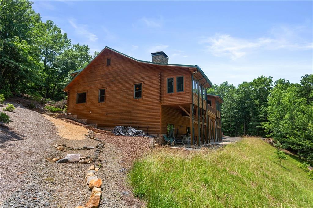 729 Huckleberry Way Property Photo 63