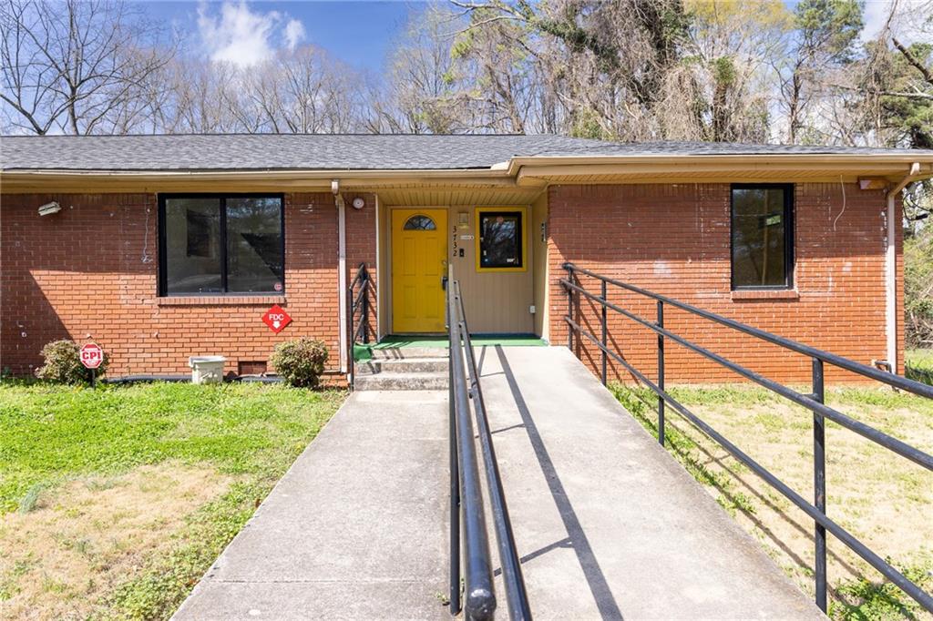 3732 Redan Road Property Photo 3