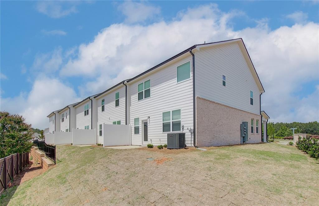 7724737 Property Photo 5