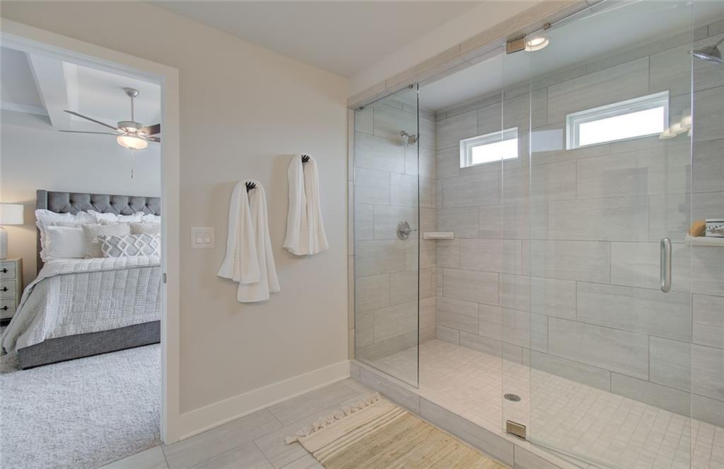 7724737 Property Photo 37