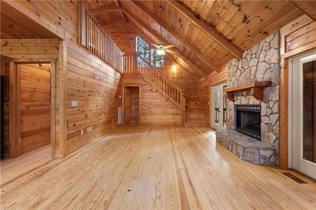 105 River Road Property Photo 26