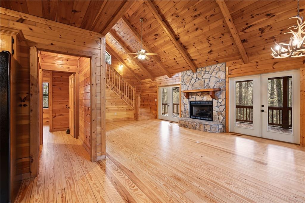 105 River Road Property Photo 28