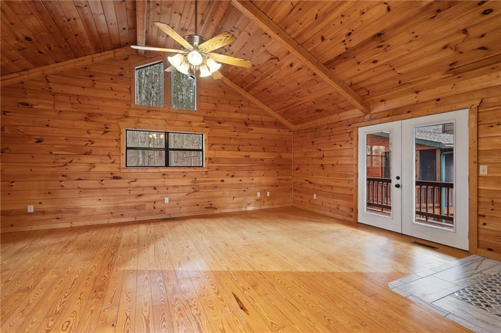 105 River Road Property Photo 34
