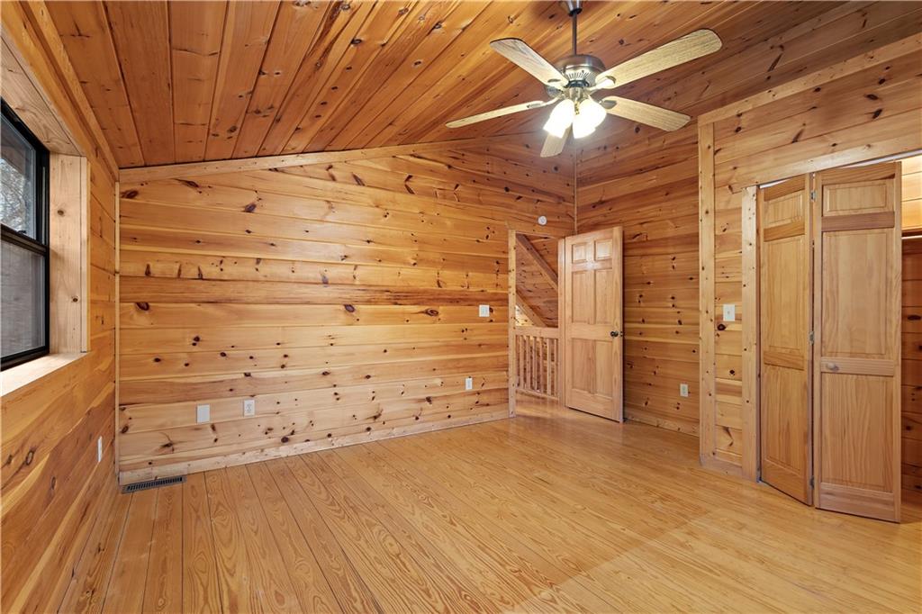 105 River Road Property Photo 39