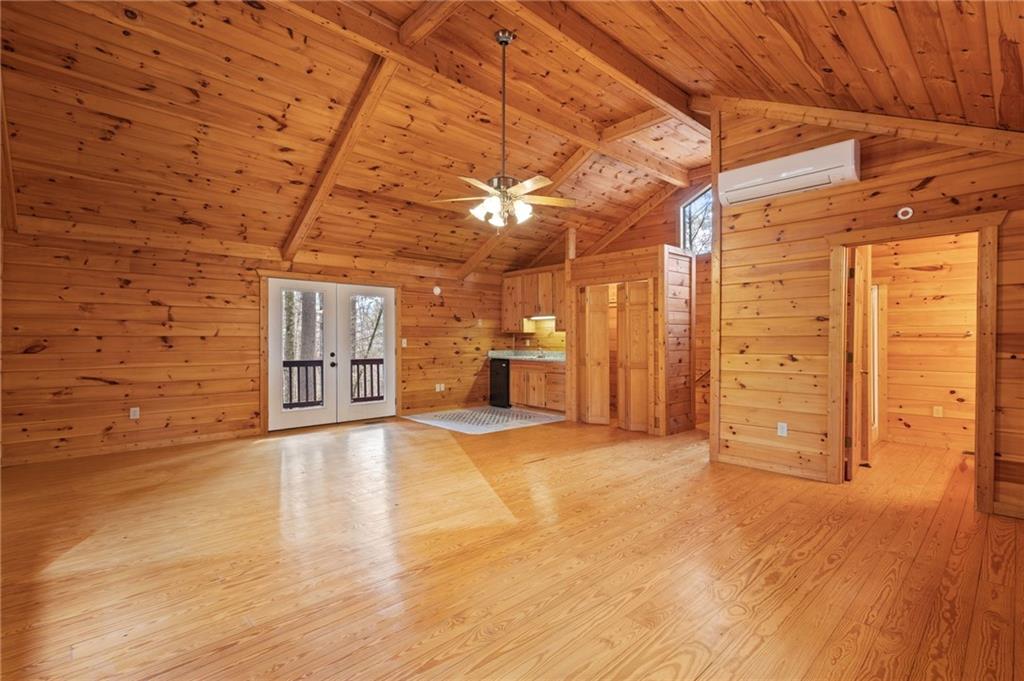 105 River Road Property Photo 44
