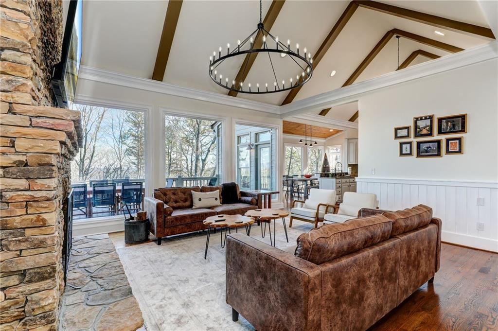 1492 Mcelroy Mountain Drive Property Photo 6