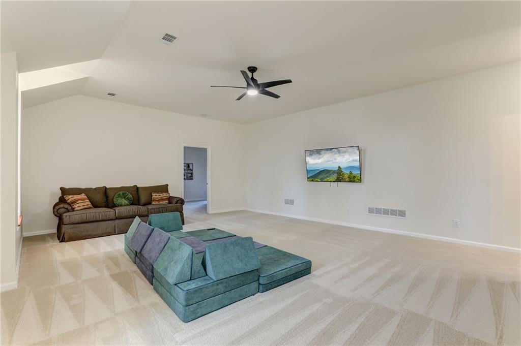 1492 Mcelroy Mountain Drive Property Photo 30