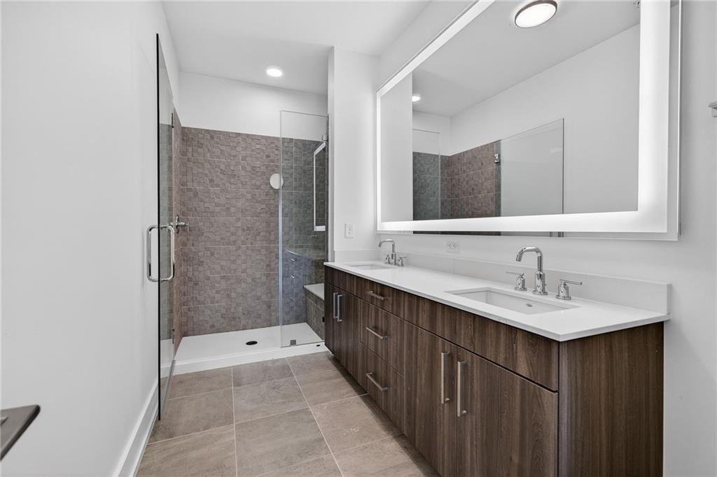 775 Juniper Street Unit 413 Property Photo 17