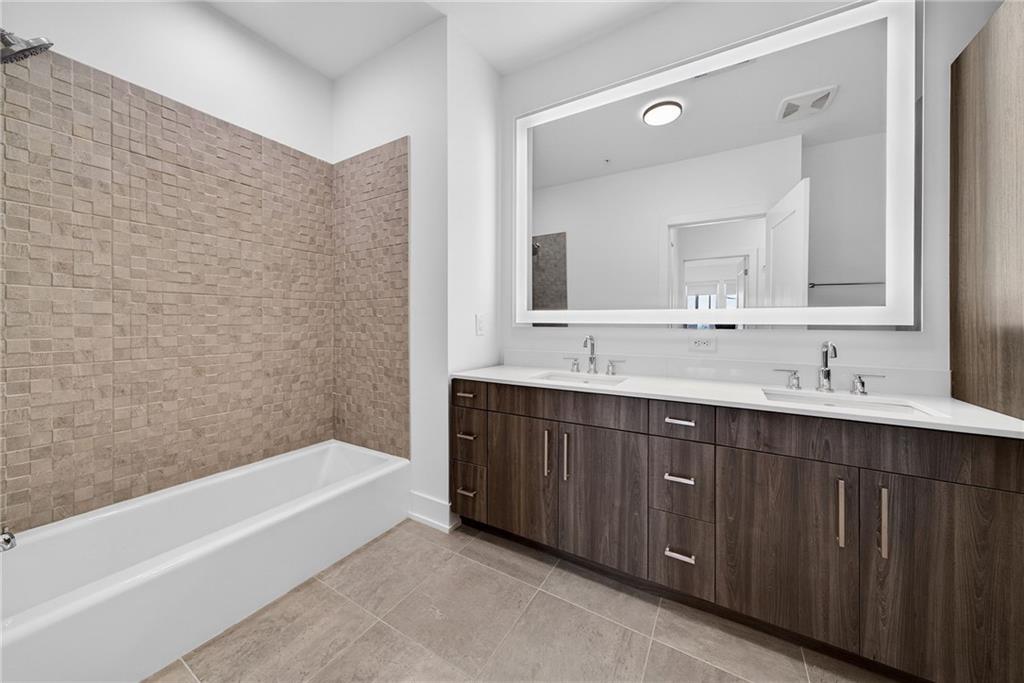 775 Juniper Street Unit 413 Property Photo 20