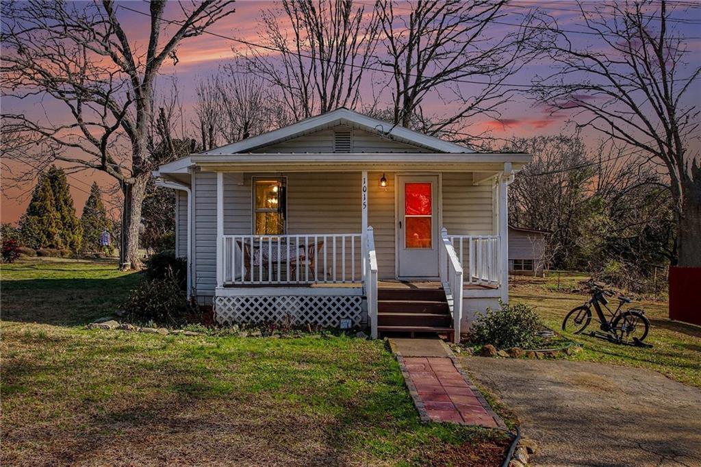1015 Jefferson Highway Property Photo 1