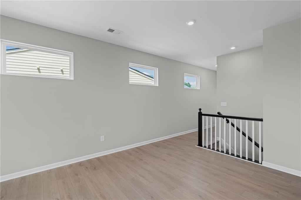 27 Village Drive Unit 27-b Property Photo 20