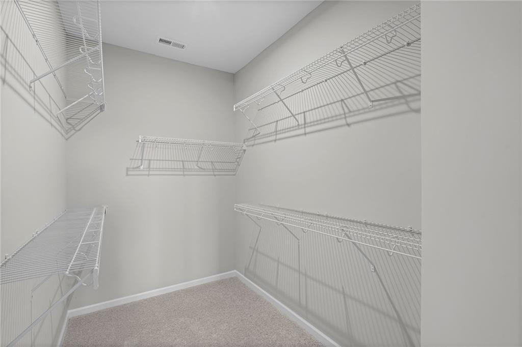 27 Village Drive Unit 27-b Property Photo 28