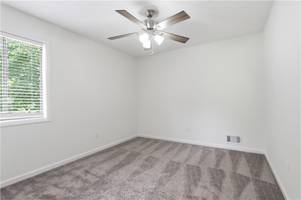 124 Creekview Drive Property Photo 20