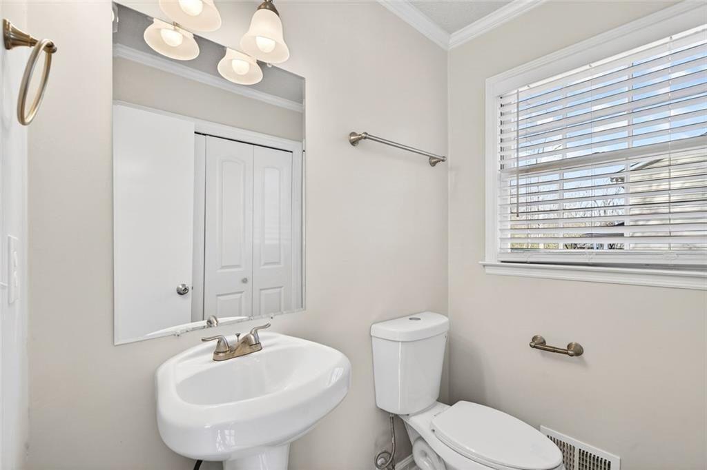 3338 Devaughn Drive Property Photo 12