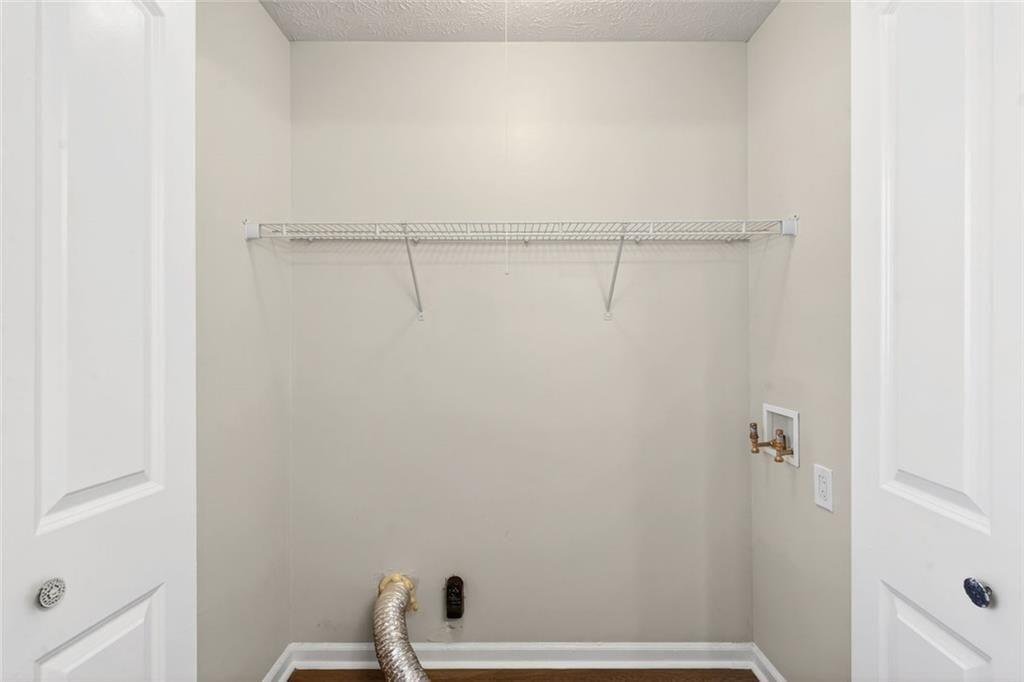 3338 Devaughn Drive Property Photo 13