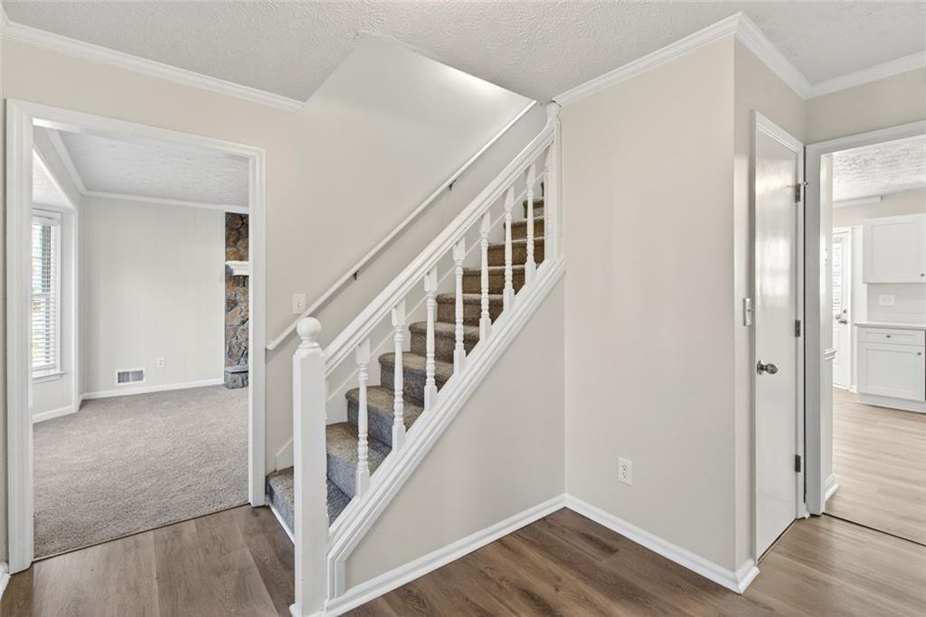 3338 Devaughn Drive Property Photo 15
