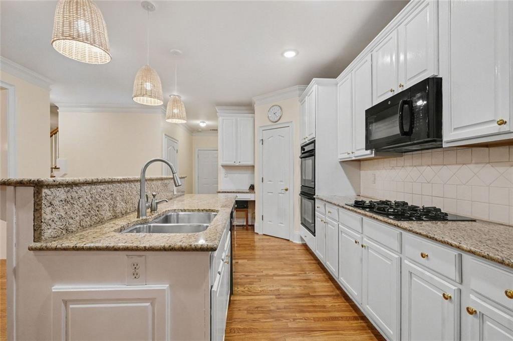7726732 Property Photo 9