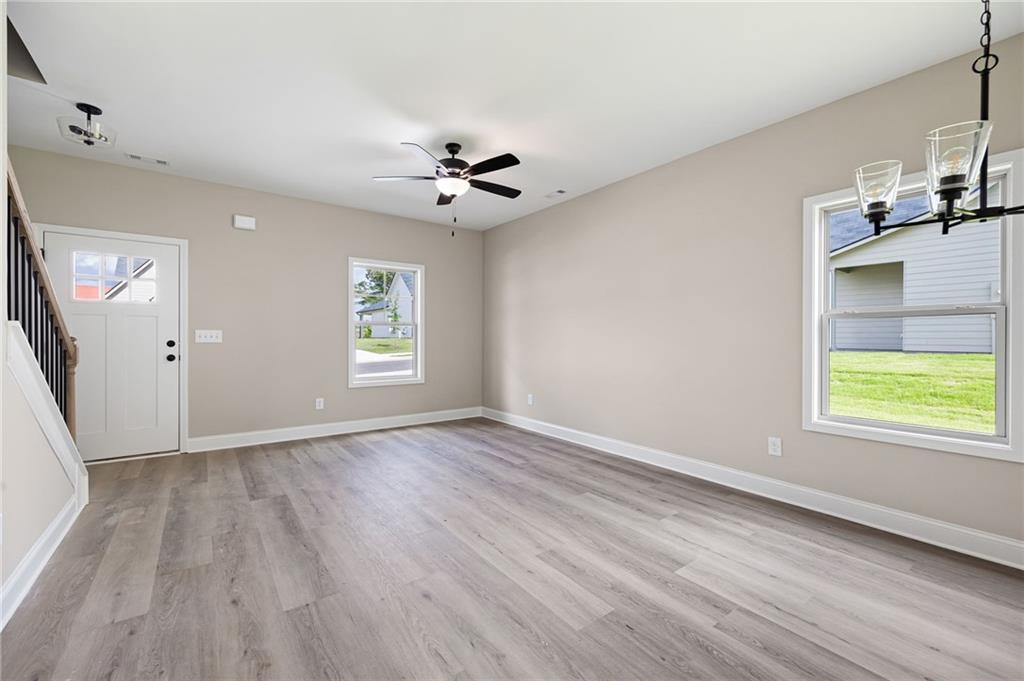 104 Winston Way Property Photo 10