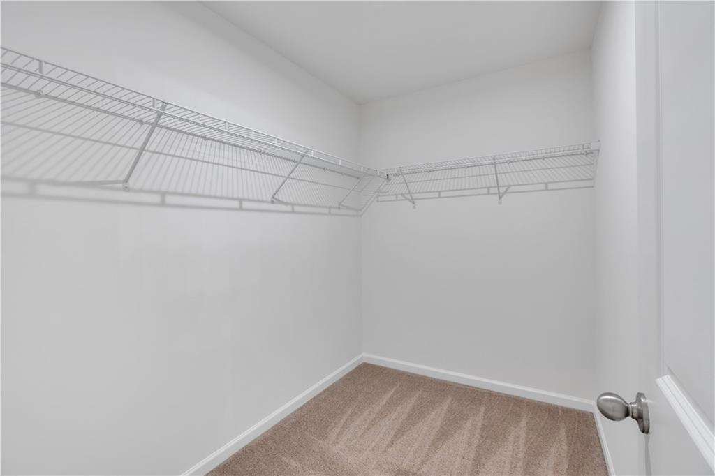 107 Village Green Drive Unit 170 Property Photo 23