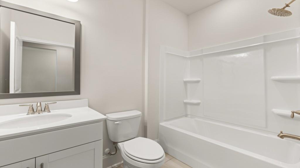 38 Lakeview Point Property Photo 25