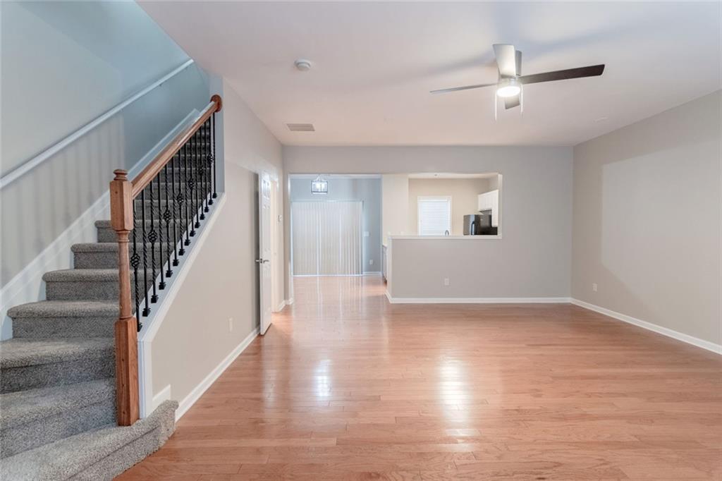 2285 Deerwood Drive Sw Property Photo 3