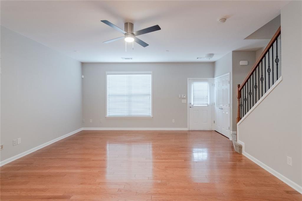 2285 Deerwood Drive Sw Property Photo 7