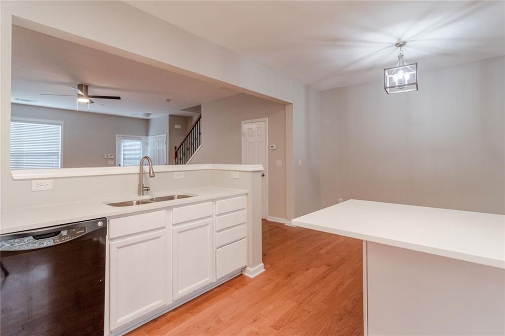 2285 Deerwood Drive Sw Property Photo 14