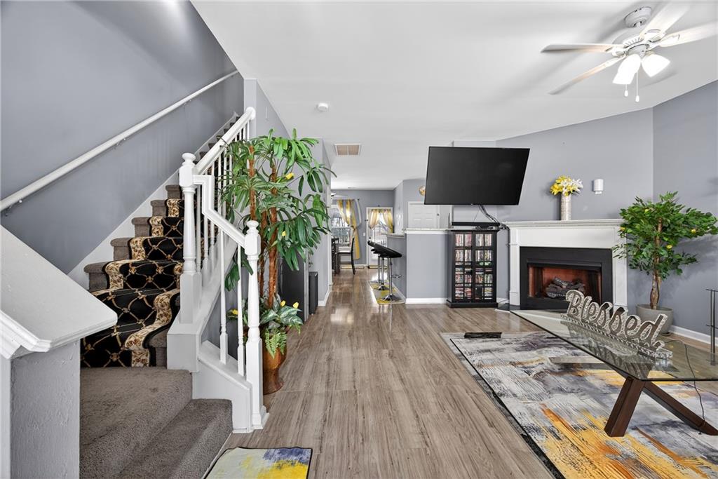 7244 Rockhouse Road Unit 7 Property Photo 1