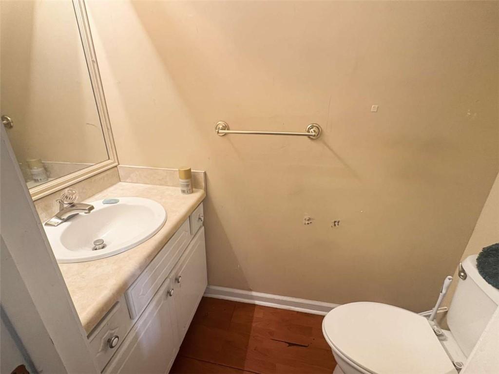 664 Browning Lane Property Photo 6