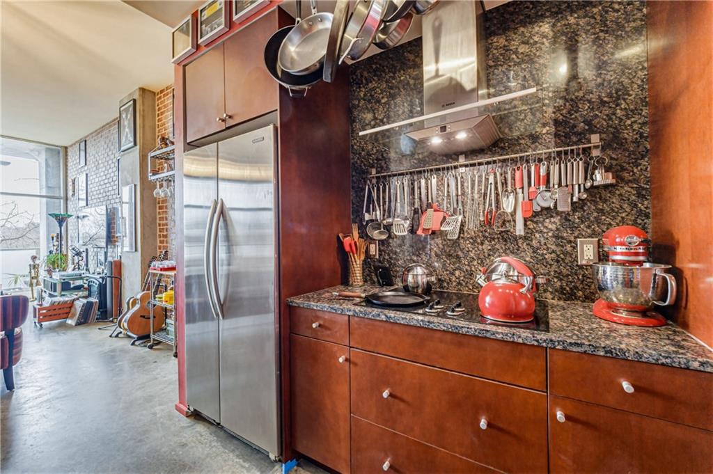 130 Arizona Avenue Ne Unit 305 Property Photo 5